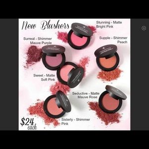 Moodstruck Pressed Blusher